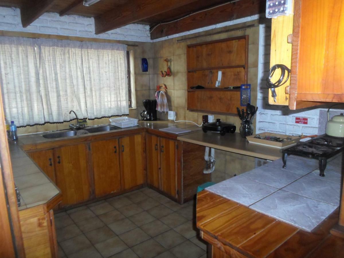 Marloth Havens Guest House มาเลเลน ภายนอก รูปภาพ